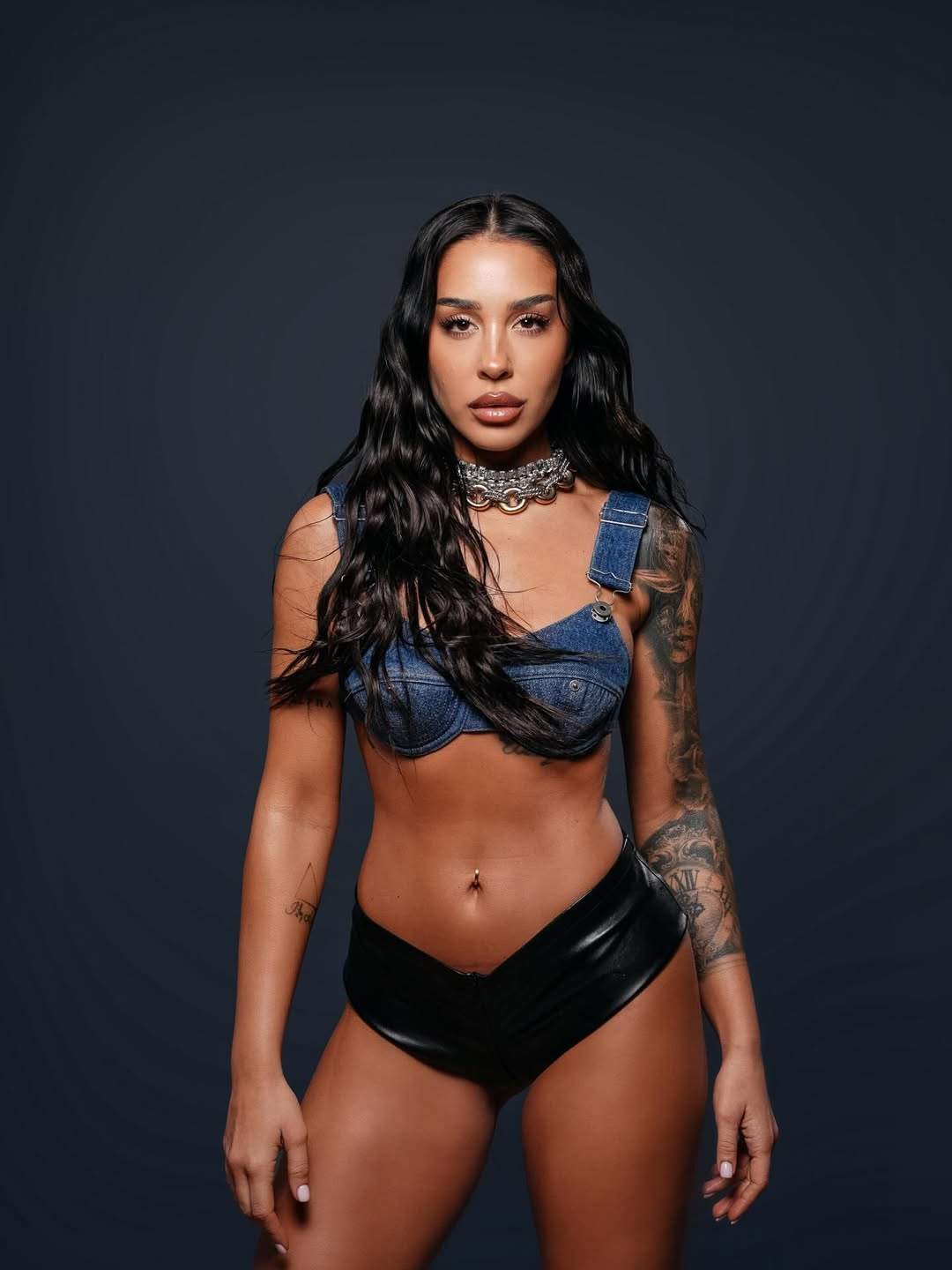 Cristina Ștefania, la o ședință foto