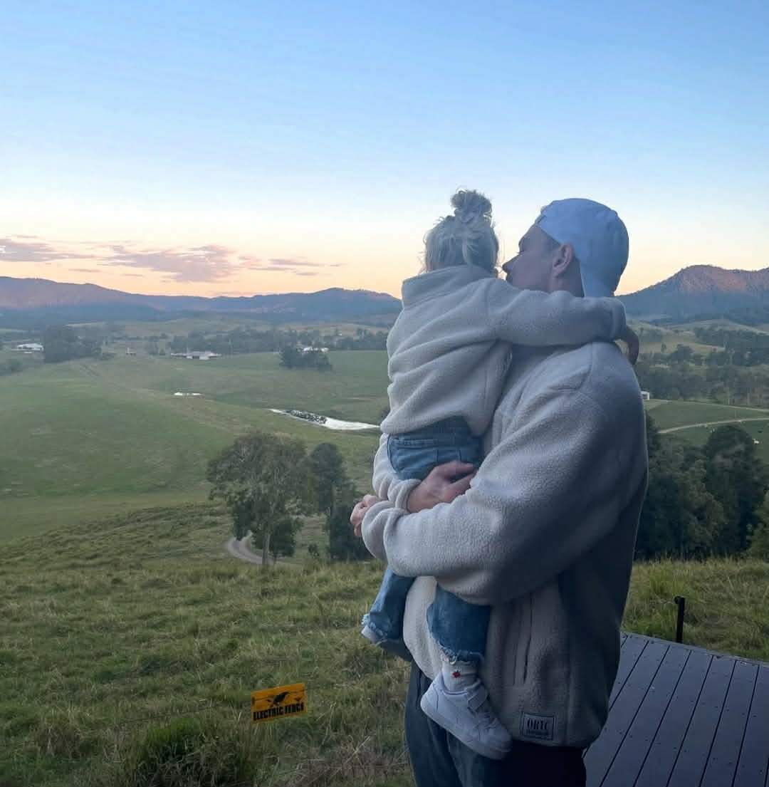 Lachie Neale și copilul său