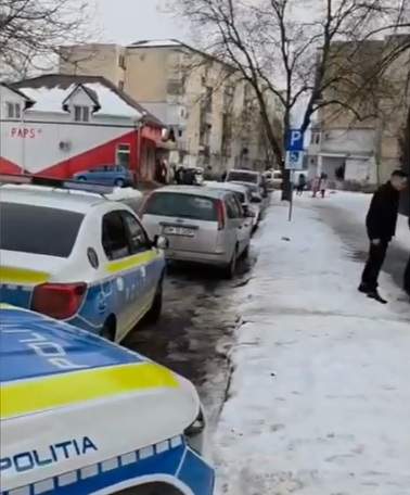 O femeie a fost înjunghiată în gât de concubin în apartamentul fiicei sale din Satu Mare. De ce ar fi recurs bărbatul la acest gest