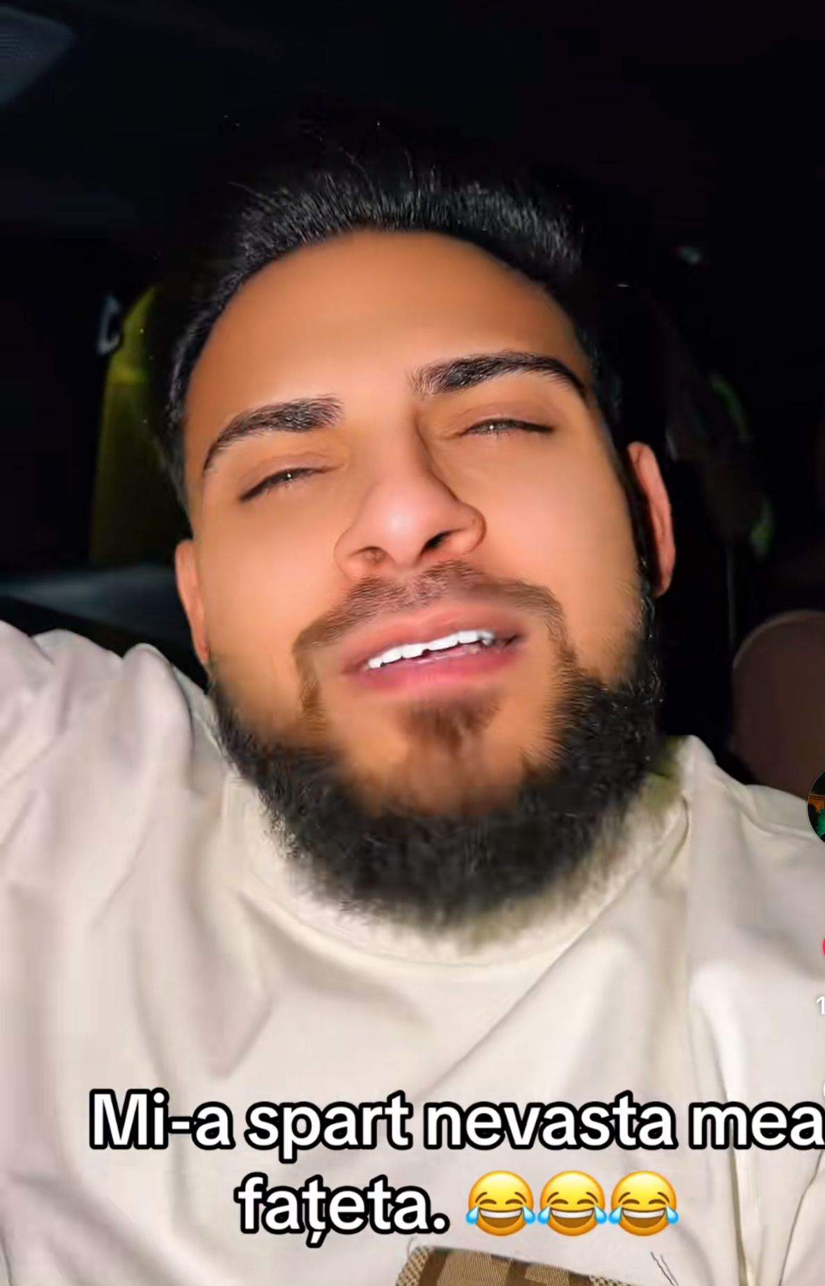 Robert Lele, cu fațeta spartă