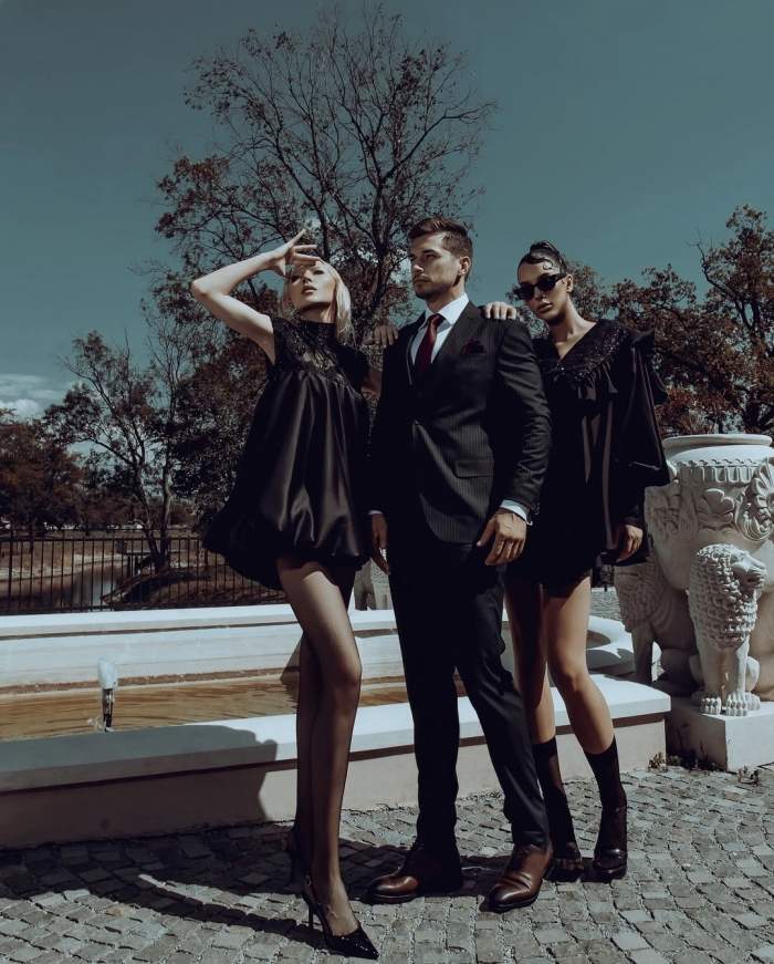 Alberto Hangan, alături de două tinere