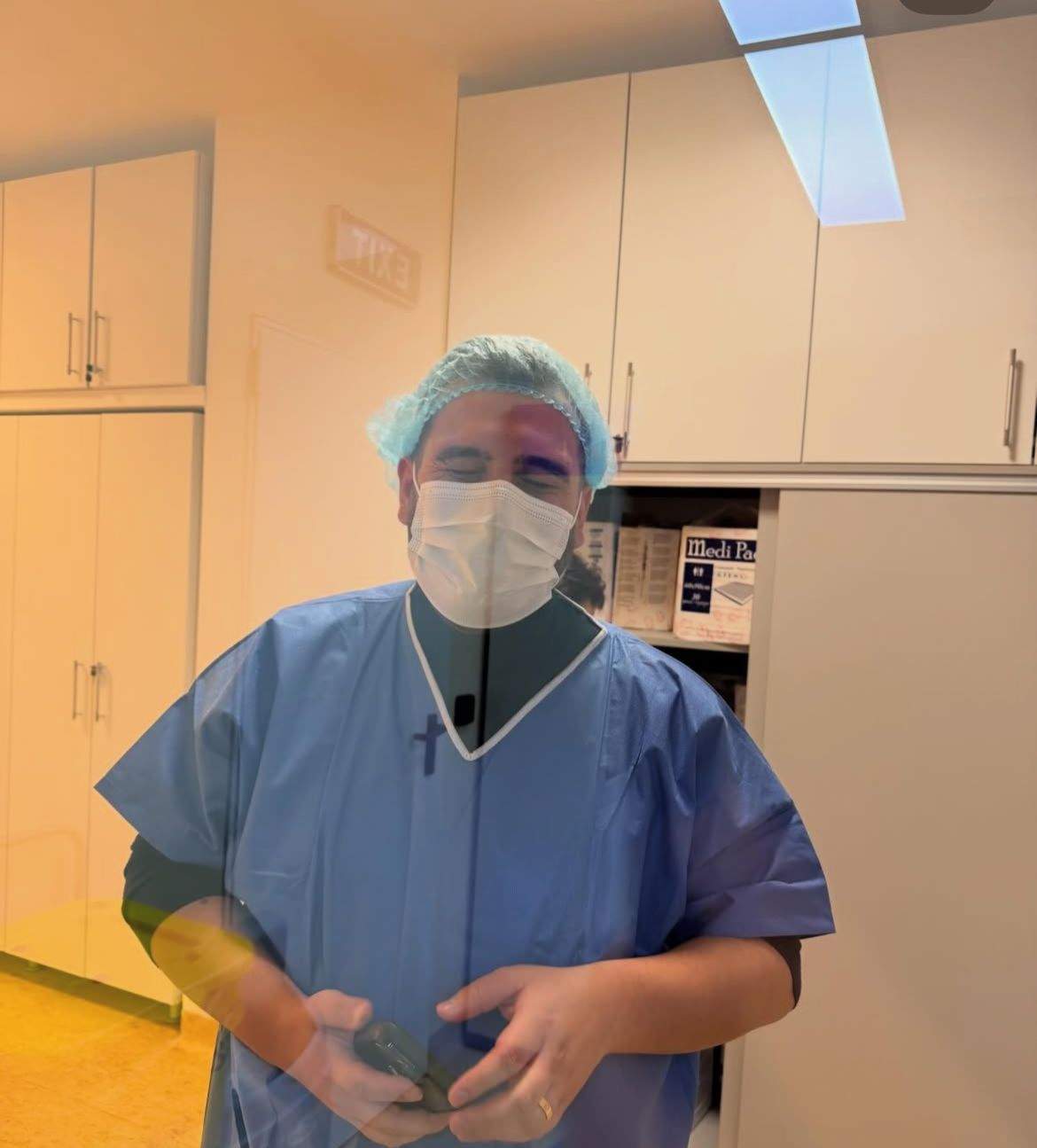 Alexandru Ogică, în halat