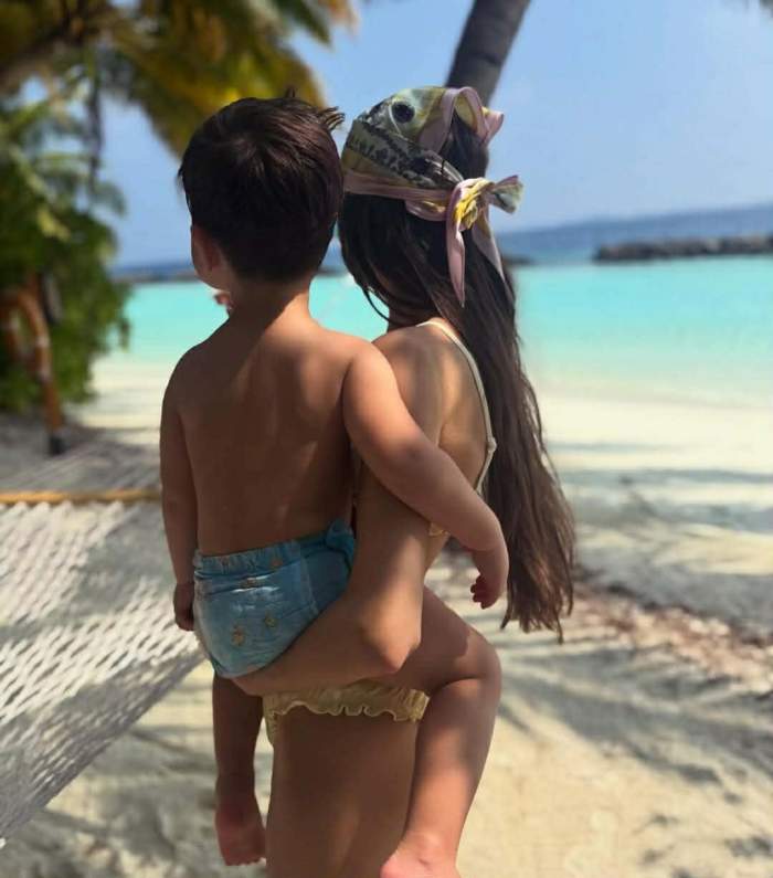 Theo Rose și fiul ei