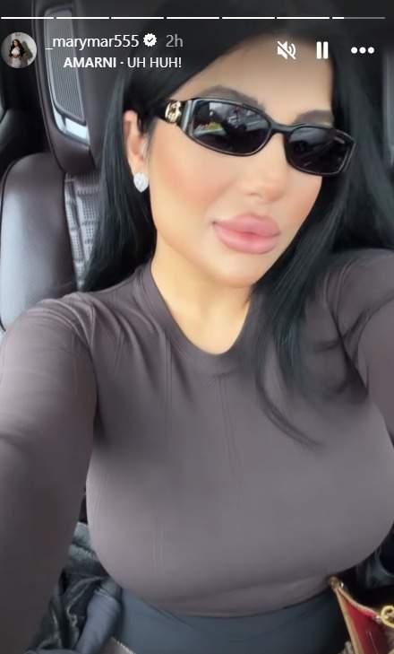 Alina Marymar, în mașină