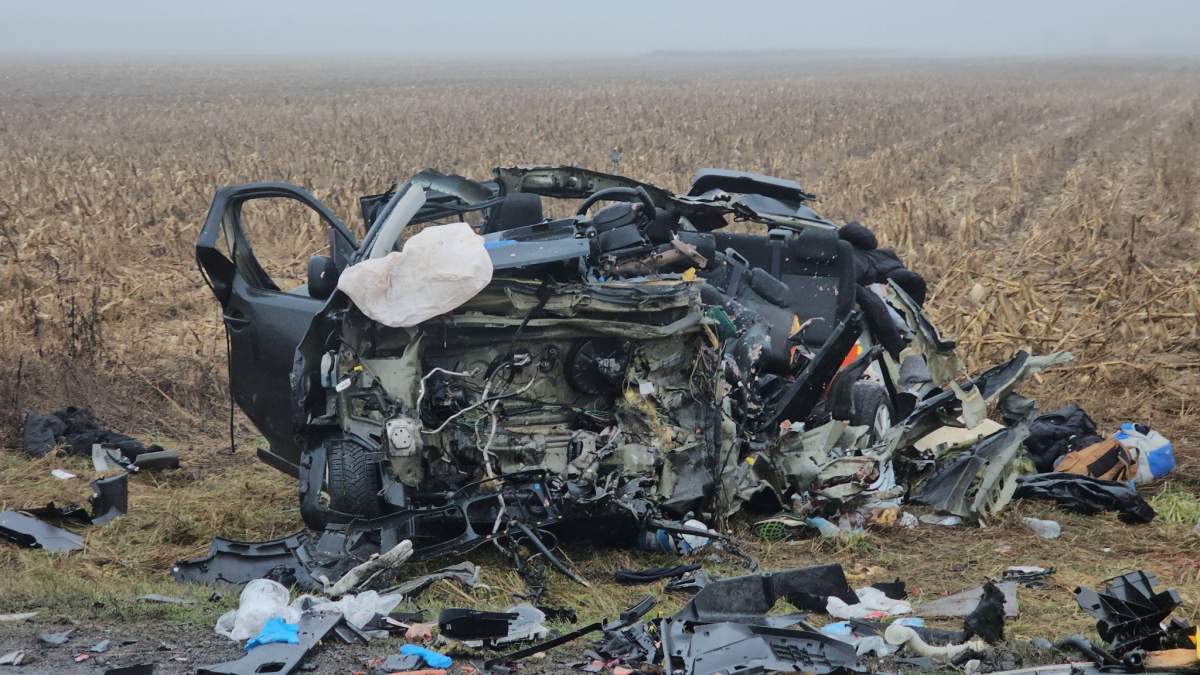 Autoturismul în care se aflau victimele
