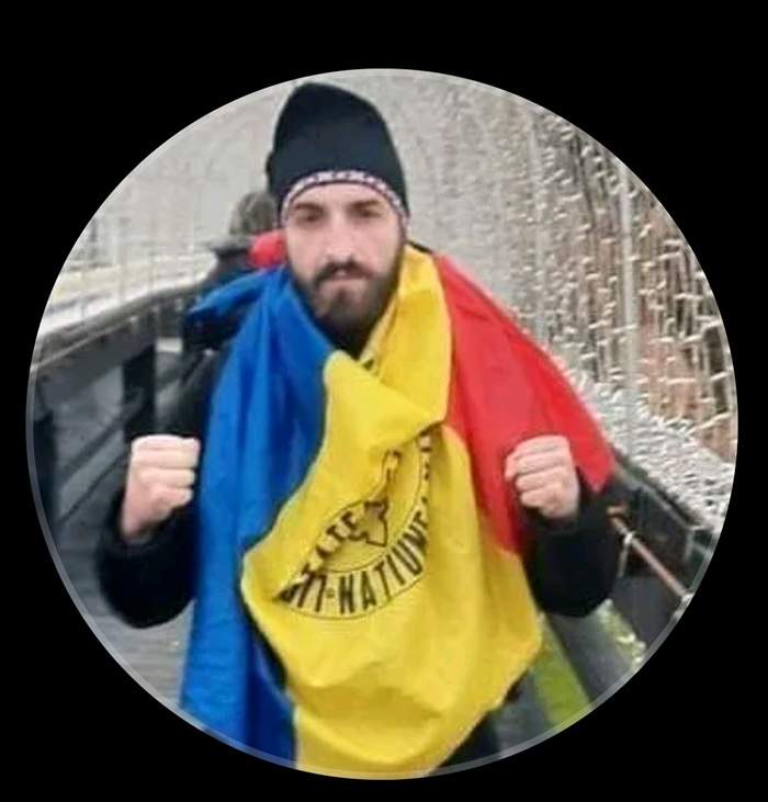 Alertă în Poliția Capitalei, după ce un bărbat a amenințat că-și dă foc la Secția 19 | Cum a izbucnit scandalul!