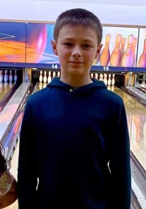 Un copil de 12 ani a fost omorât în timp ce mergea spre casă. Criminalul, un adolescent de 15 ani, și-a recunoscut fapta