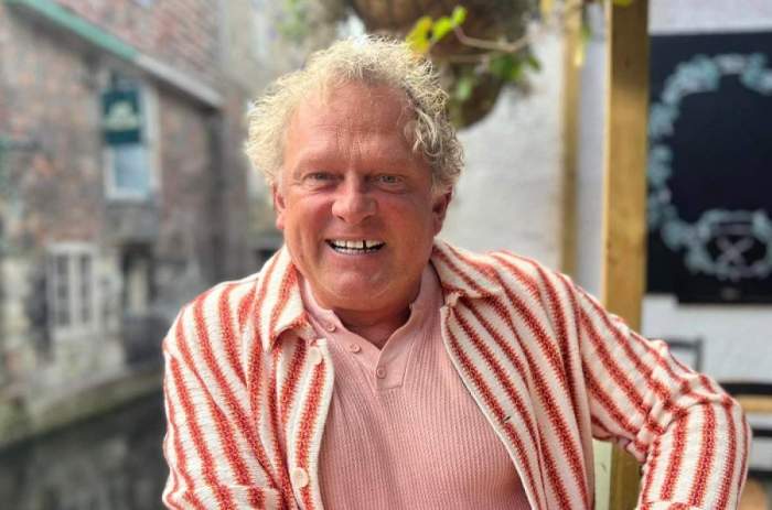 Leonard Miron, pe social-media