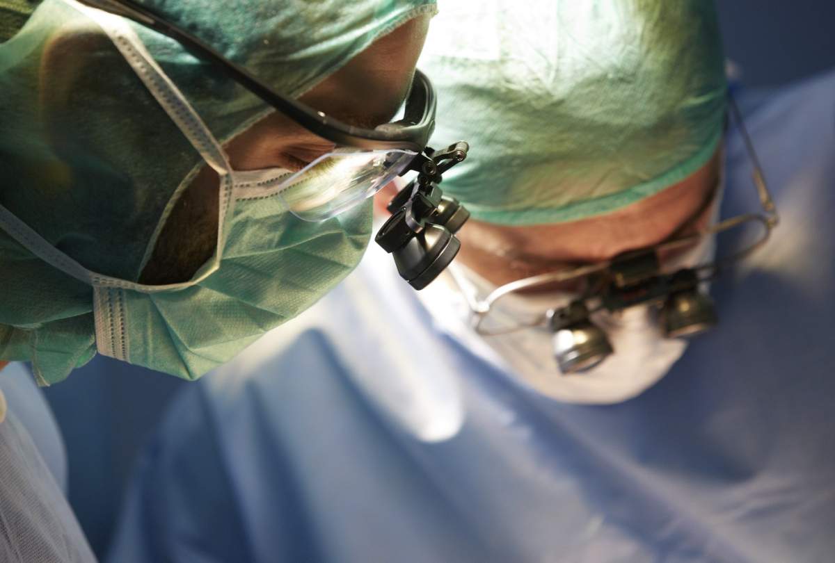 Pavlograd, Ucraina, 15 august 2025. Batalionul medical de voluntari ucraineni din cadrul Ospitalierilor evacuează soldații răniți pe câmpul de luptă.