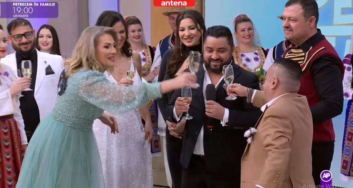Adrian Copilul Minune în duet cu Cristi Nucă, sâmbătă, la “Petrecem în familie”