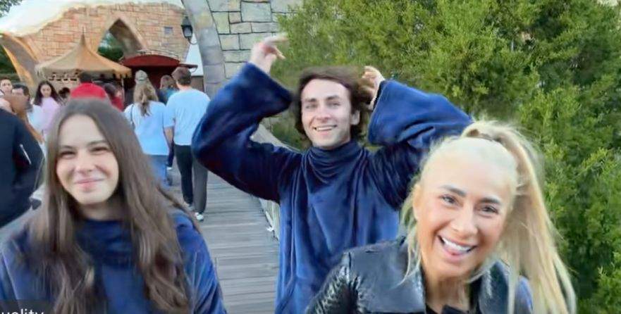 Cât de fericită este familia Anamariei Prodan