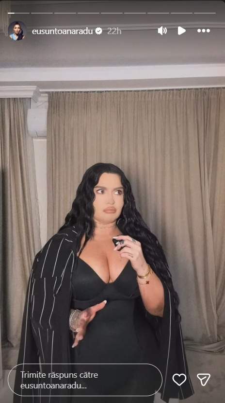 Oana Radu, pe Internet