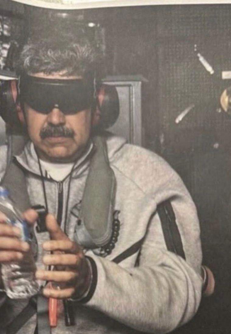 Nicolas Maduro, legat la ochi