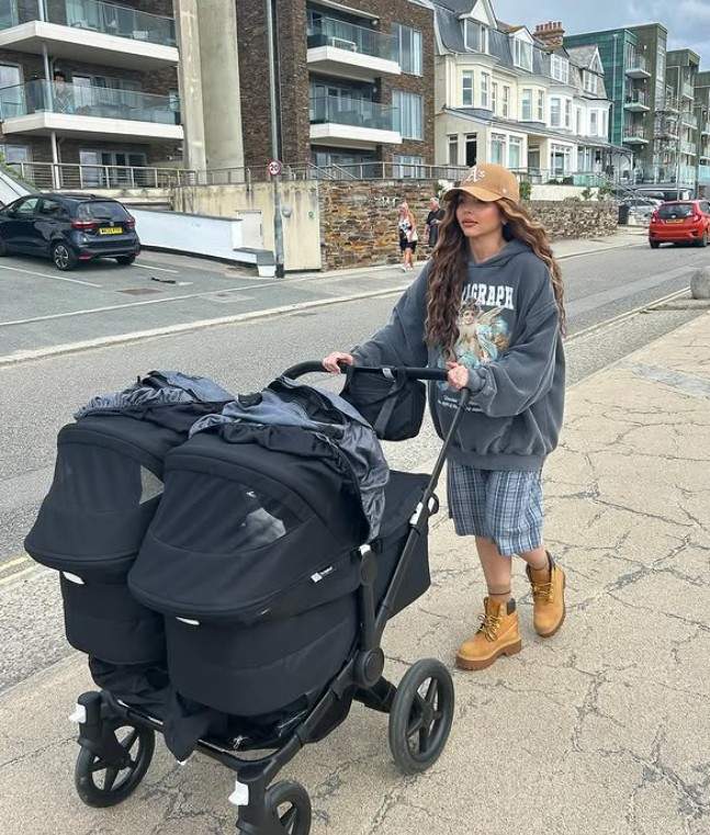 jesy nelson si fiicele