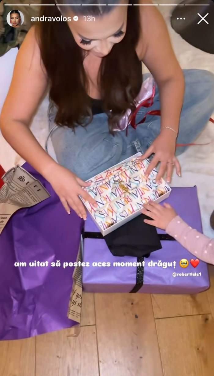 Andra Lele a deschis cadoul de Crăciun