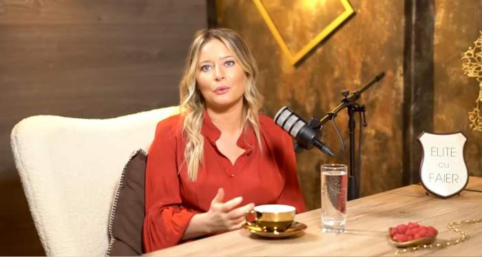 Laura Cosoi, la podcast