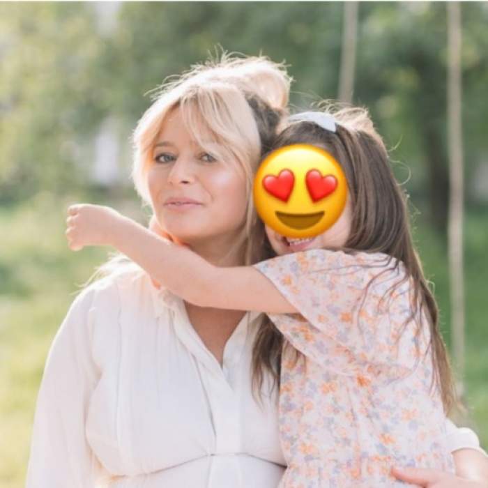 Laura Cosoi și fiica ei