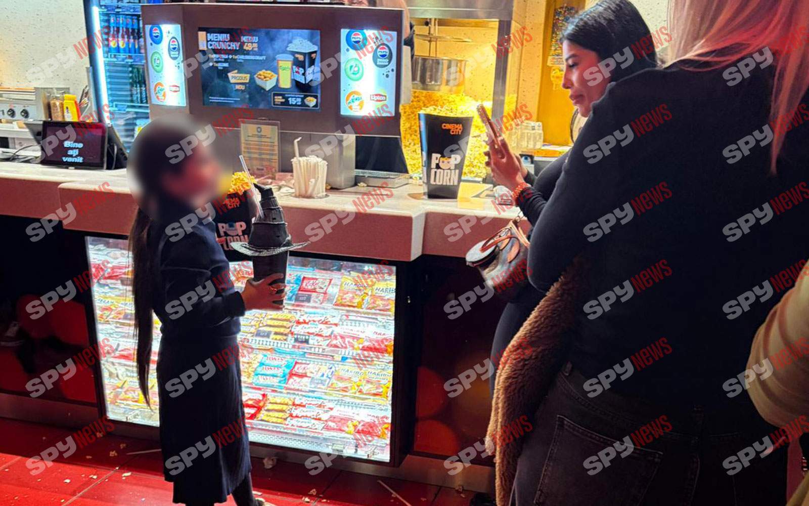 Marymar și Lambada au îngropat securea războiului?! Dovada că bruneta face tot posibilul să intre în grațiile lui Tzancă