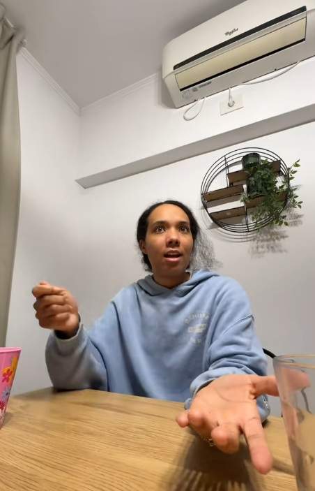 Cum a reacționat o americancă în momentul în care preotul a venit cu Boboteaza la ea acasă, în Oradea: "Ce-a fost asta?!"