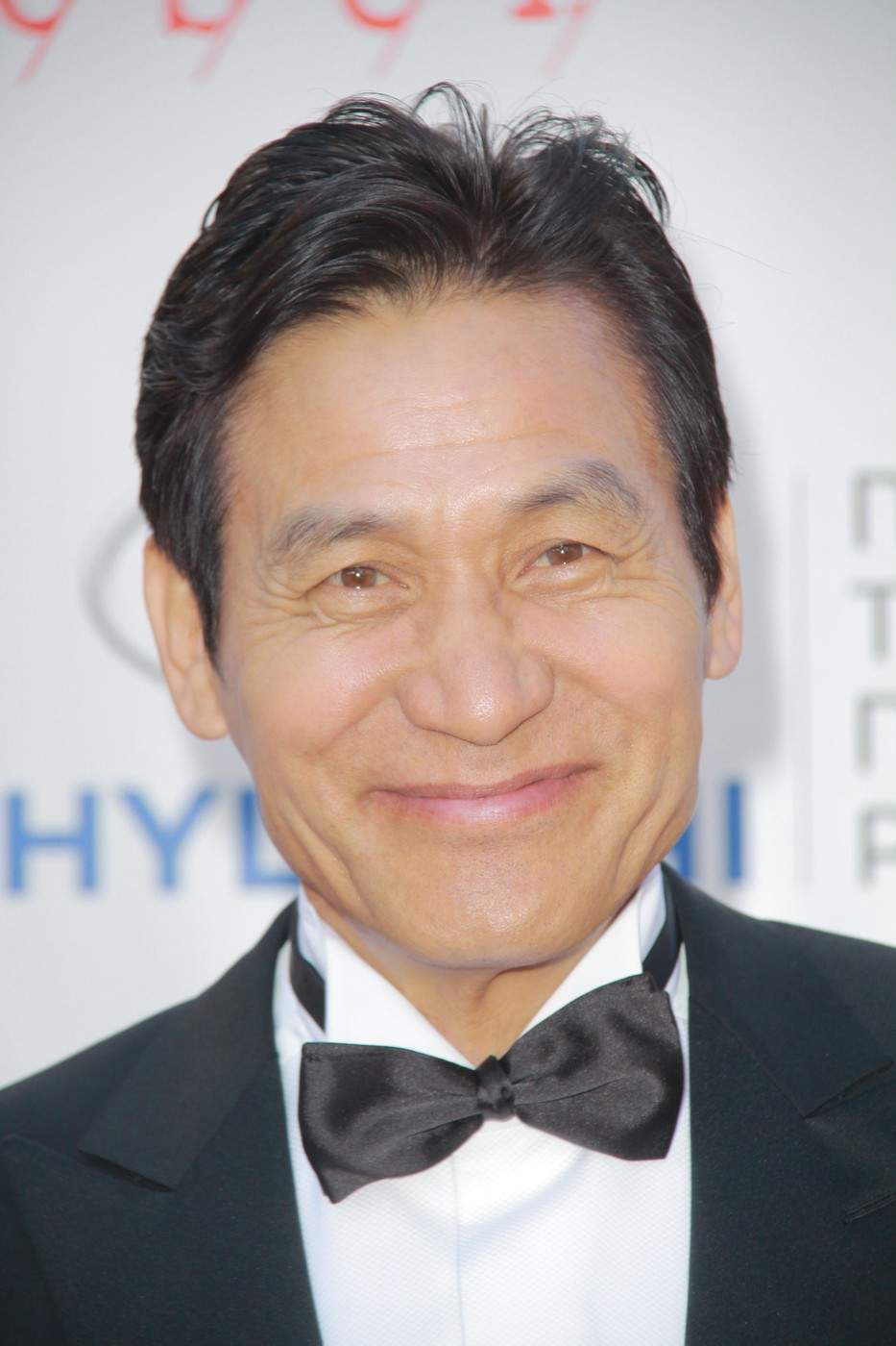 Actorul Ahn Sung-ki