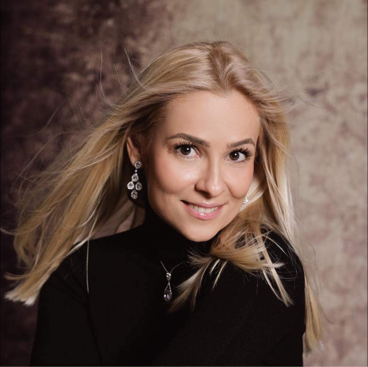 Elena Vîșcu, radiantă