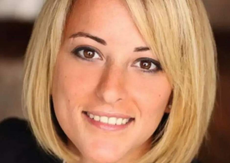 O femeie abia căsătorită a murit în timpul unei ședințe foto „trash the dress”. Maria avea 30 de ani 