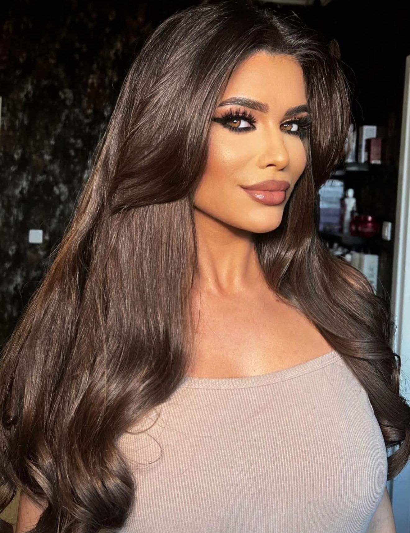 Bee, ședință foto