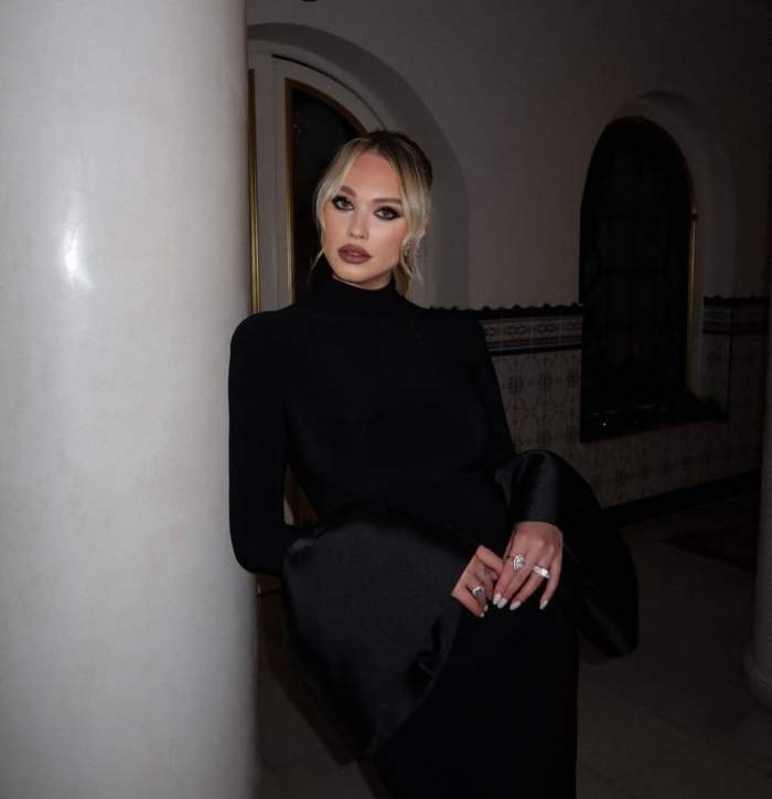 Gina Chirilă, într-o rochie neagră