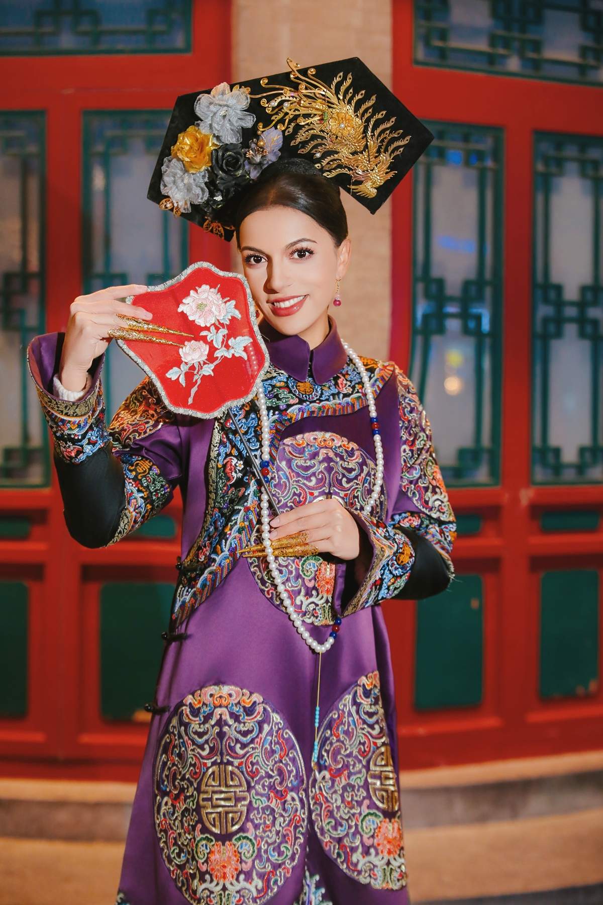 Raluca Preda, frumoasa prezentatoare de la Mireasa - Capriciile Iubirii, vacanță exclusivistă în China și Dubai! Declarații în premieră despre noul sezon