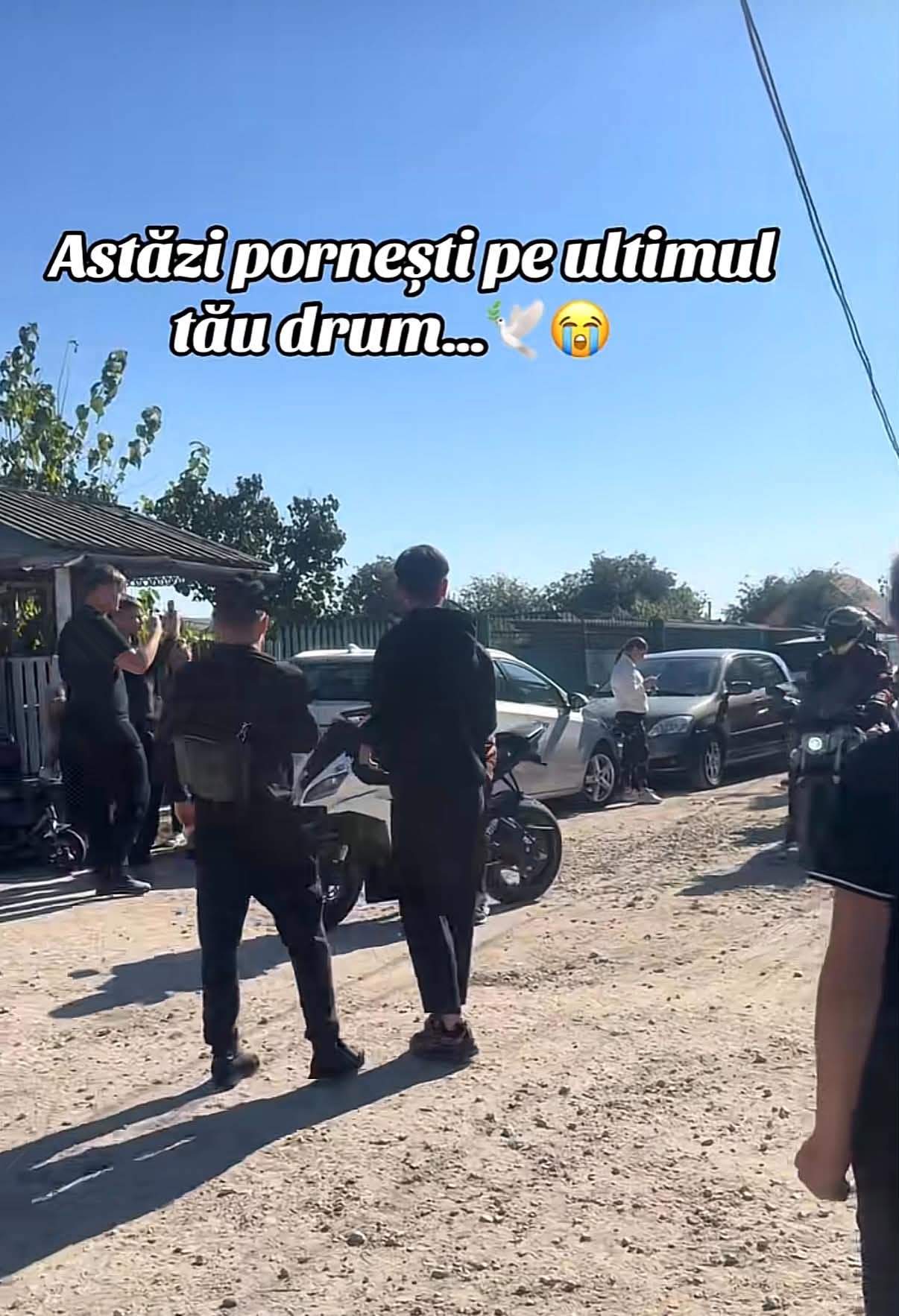 Primele imagini de la înmormântarea lui Gheorghe Moldovan, arbitrul care s-a împușcat după divorțul de femeia care i-a dăruit trei copii