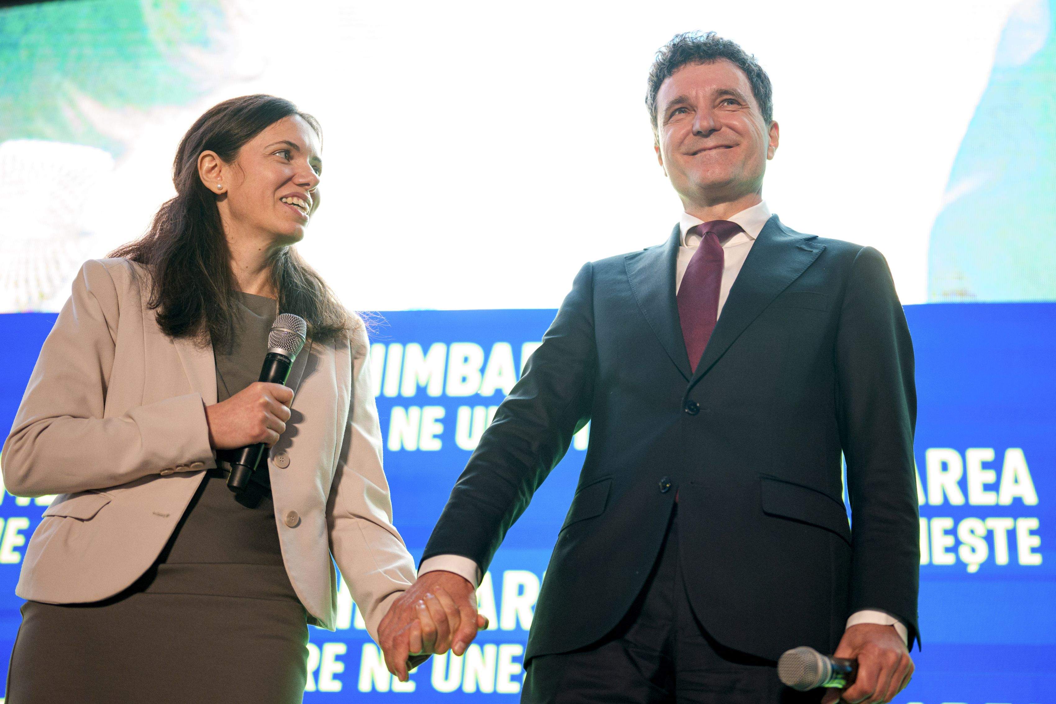 Nicușor Dan și iubita lui, Mirabela Grădinaru