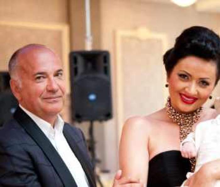 Mujea Marcelini impreuna cu fosta sotie