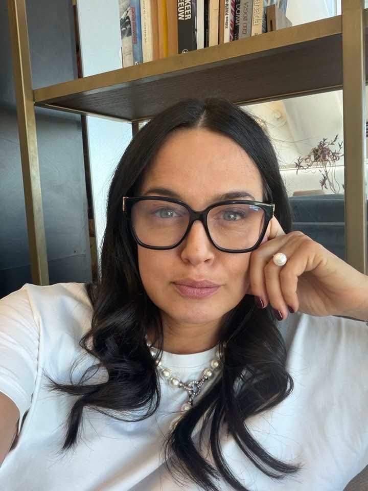 Andreea Raicu, aranjată