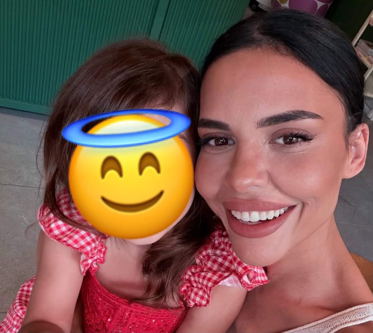 Andreea Popescu și fiica ei