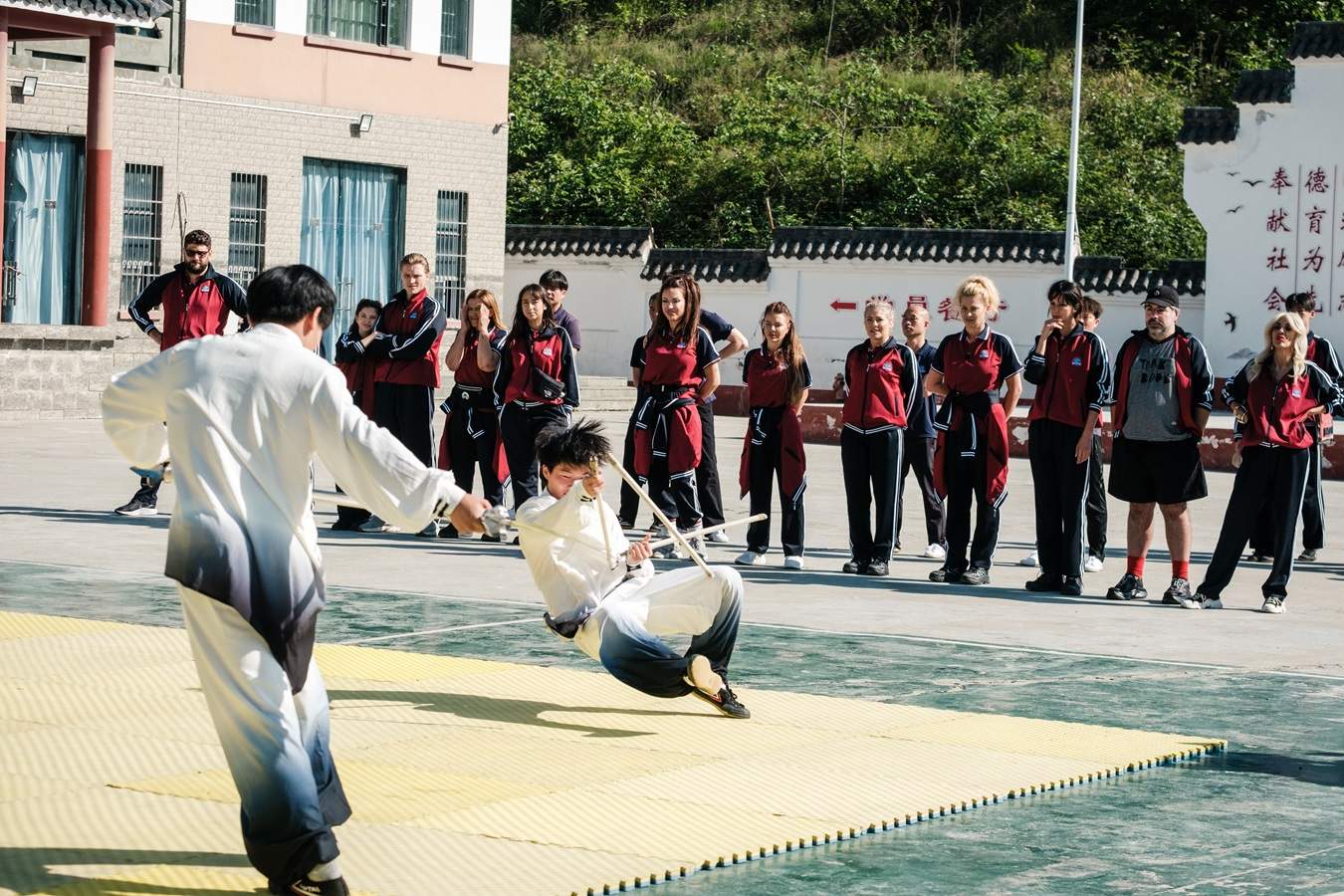 Ce se întâmplă diseară la Asia Express - Drumul Mătăsii. Lupta pentru Marea Imunitate trece printr-o școală de Kung Fu