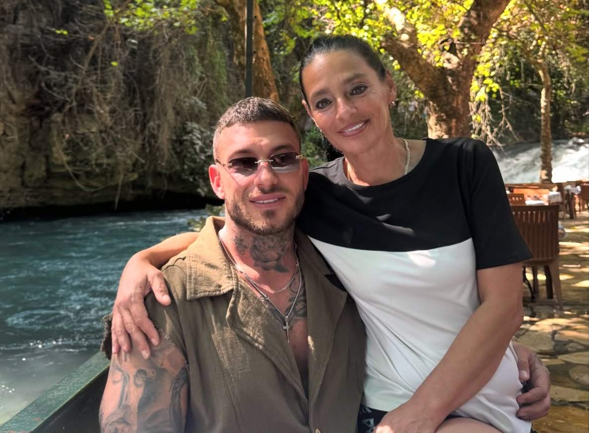 Daniel Chiorean și mama sa