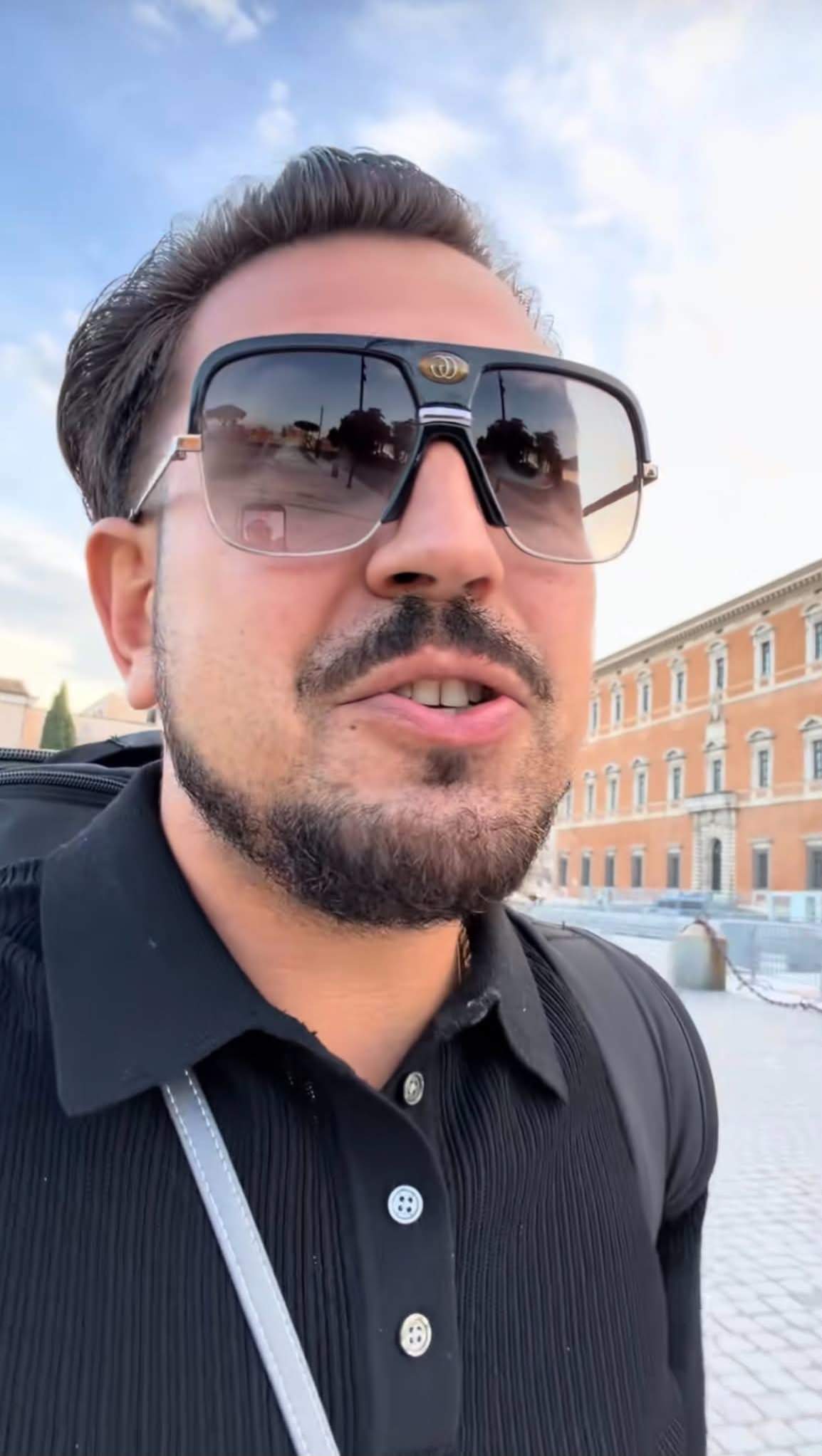 Prințul Marco de la Insula Iubirii a transmis un mesaj dur pentru cei care fac bani din online: „S-au supărat toți cerșetorii”