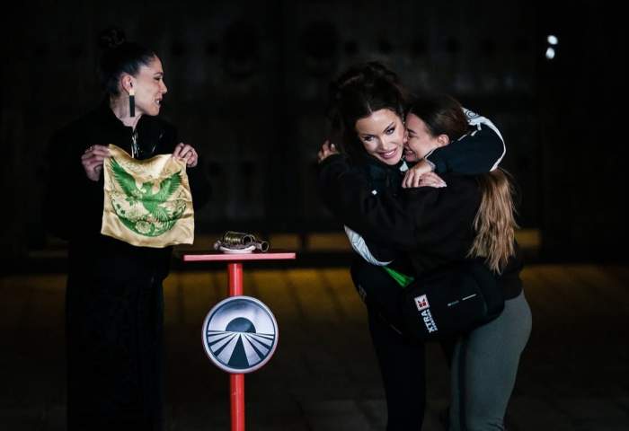 Loredana Chivu și Anamaria Mocanu, în Asia Express