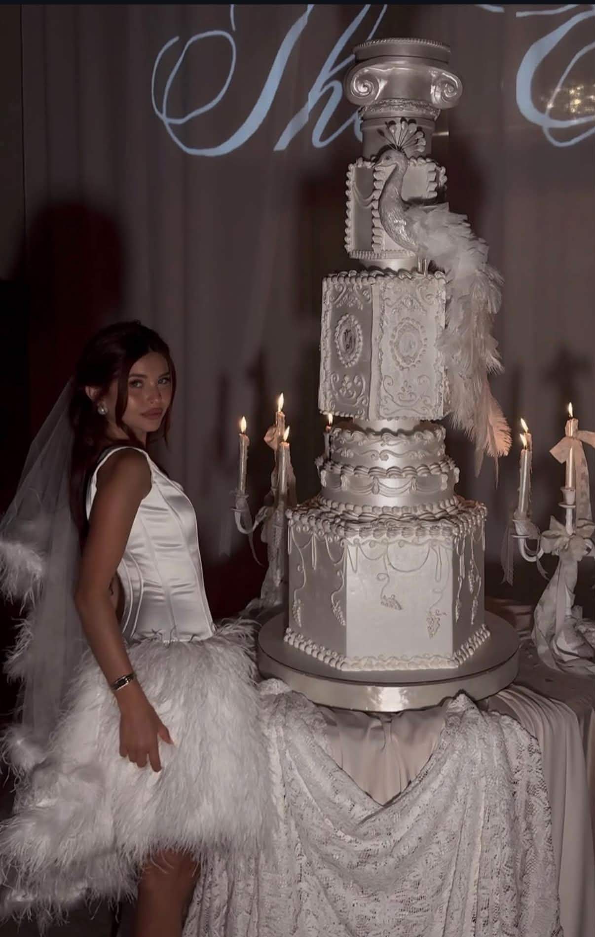 Tort spectaculos la nunta lui Valerie Lungu cu Alex Gilca. Detaliul care a atras toate privirile