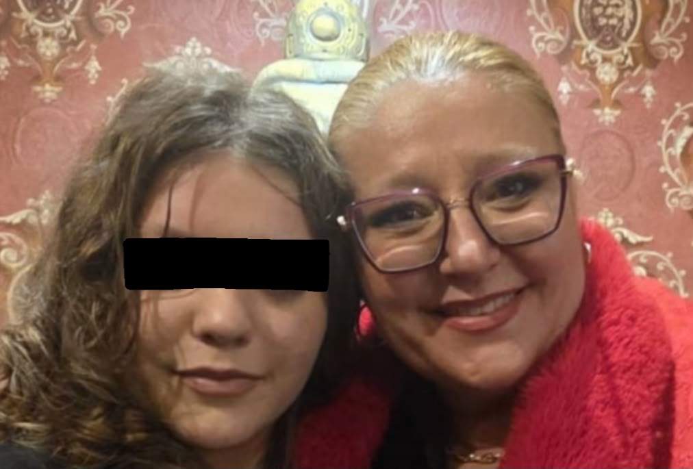 Diana Șoșoacă și fiica ei