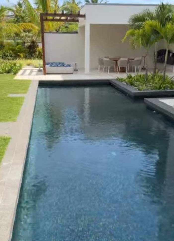 Cât costă o noapte la resortul unde s-a cazat Rareș Cojoc, în Mauritius. Cum arată locația