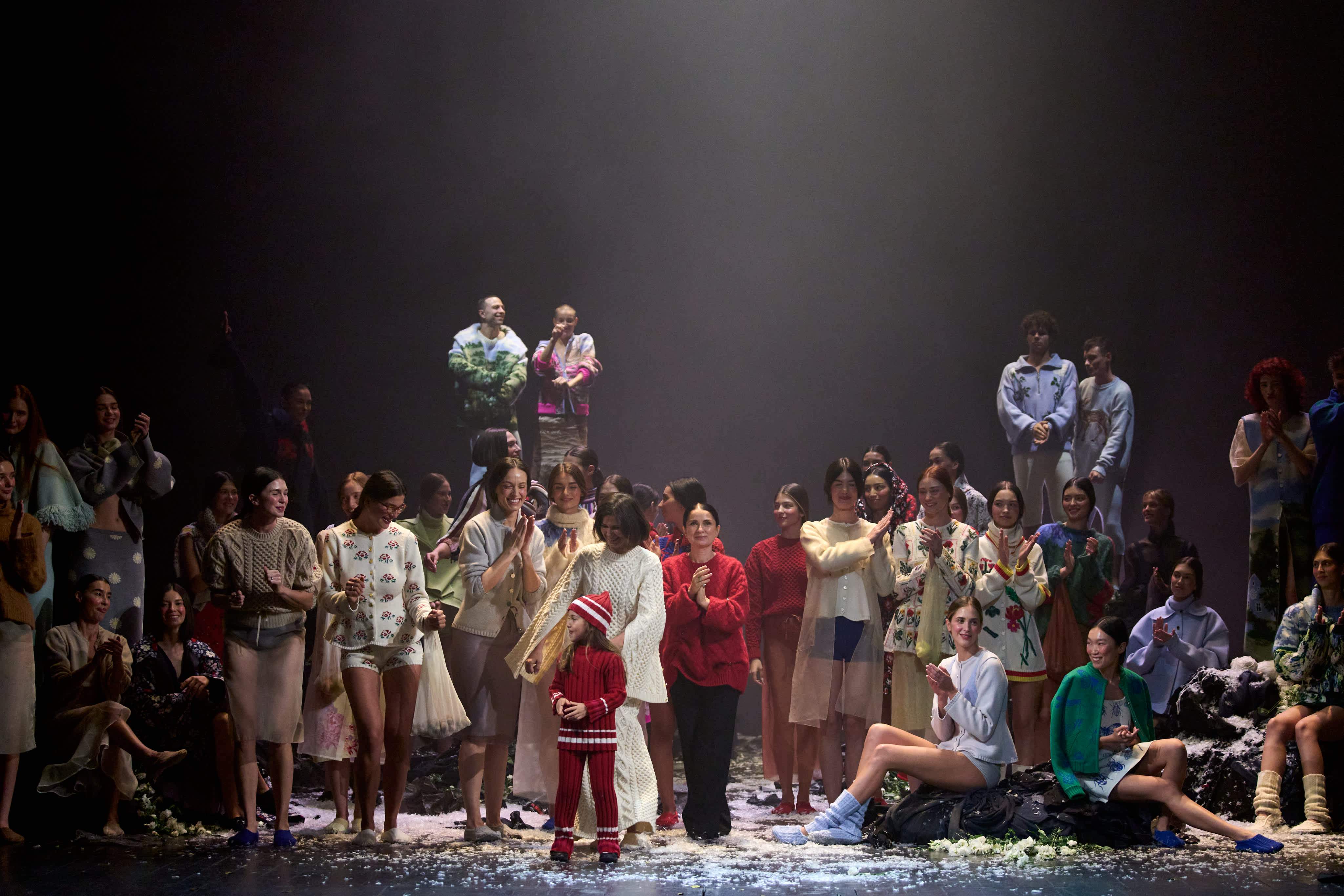 Bucharest Fashion Week 2026: colecțiile spectaculoase care au transformat Bucureștiul într-o capitală a modei