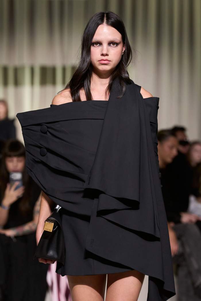 Bucharest Fashion Week 2026: colecțiile spectaculoase care au transformat Bucureștiul într-o capitală a modei