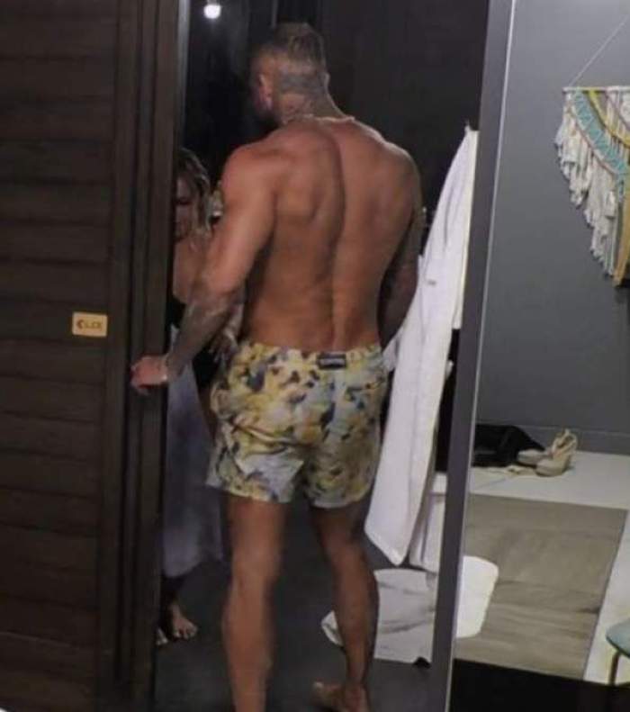 Narcis Bujor și Bianca Iotu în baie