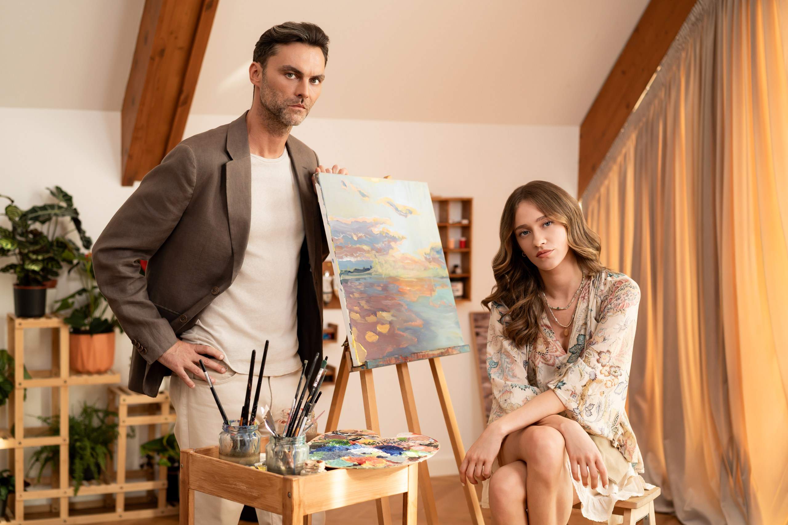 Cristina Ciobănaşu şi Cătălin Gheorghe, în distribuția noului serial original Inimă sub acoperire, de la Antena 1