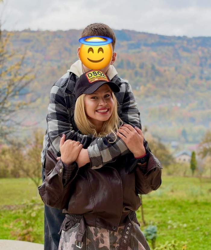 Oana Tomoiagă și fiul ei