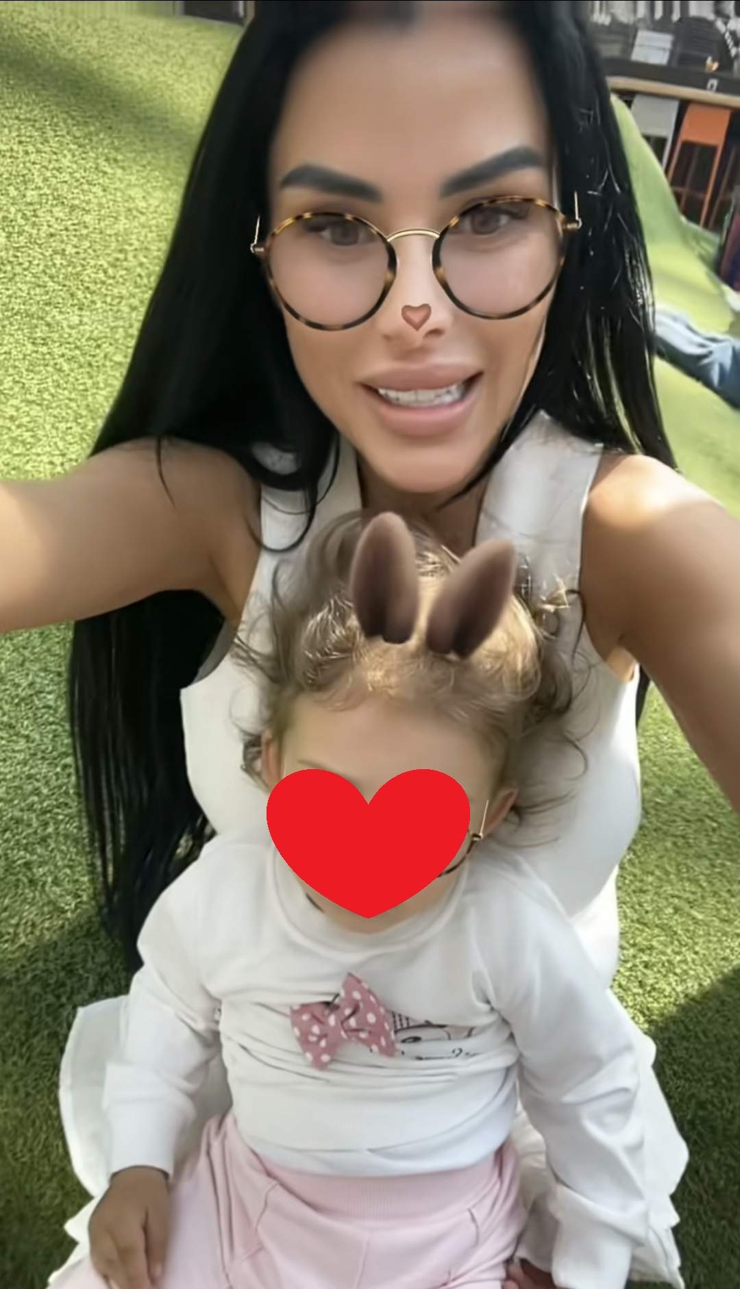 Imagini rare cu Daniela Crudu și fetița ei. Cum a apărut bruneta alături de Daiana