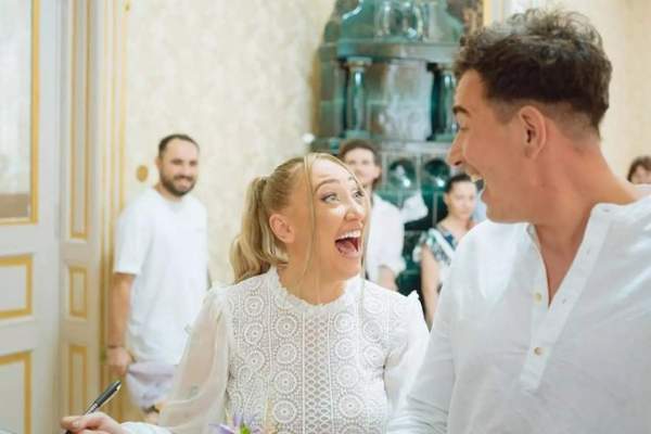 Ilona Brezoianu și soțul ei