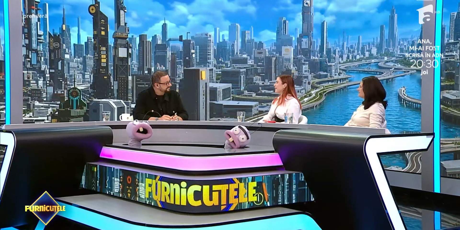Cristina Ciobănașu, apariție rară alături de mama ei într-un platou TV! Cum s-a schimbat relația dintre ele după ce actrița a plecat de acasă