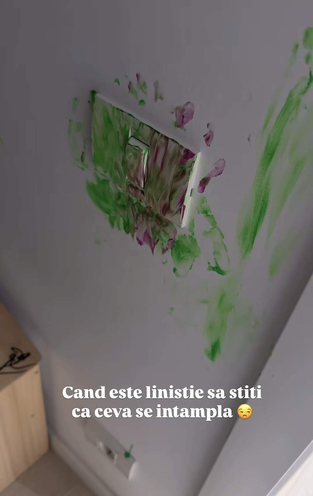 Băiatul cel mic al Andreei Popescu a distrus dormitorul fetiței! Cum a reacționat influencerița când a văzut
